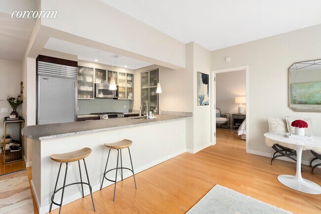 Foto del edificio - 309 W 23rd St