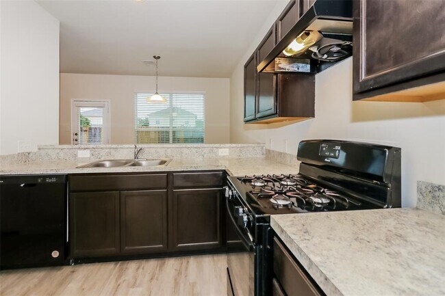 Building Photo - 1027 Imperial Heights Dr