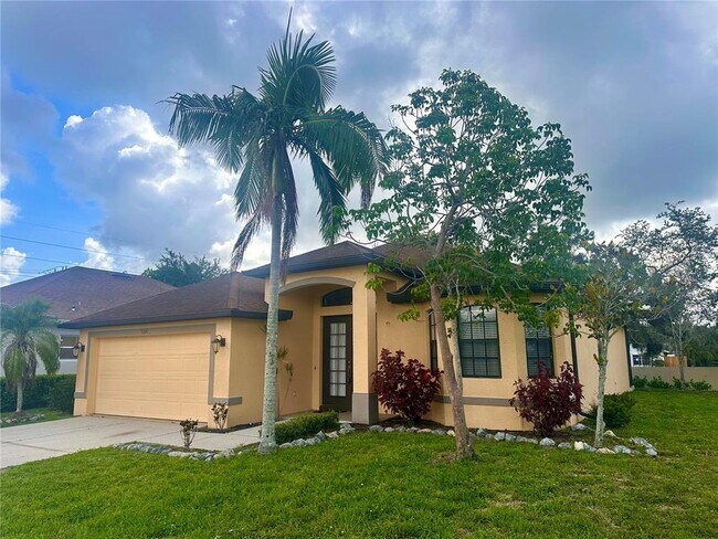 Foto del edificio - 5321 Echo Ln