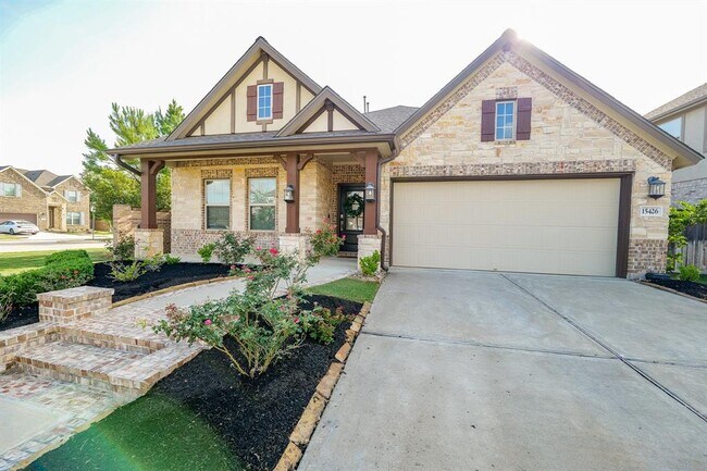 Foto del edificio - 15426 Hill Country Oaks Ln