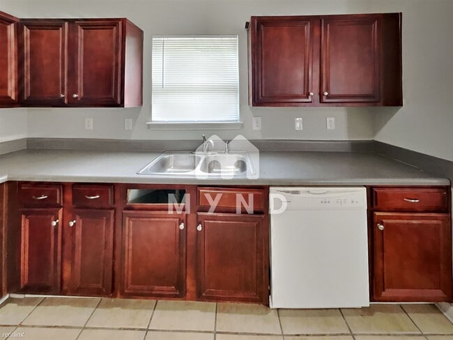 Building Photo - 4 br, 2.5 bath House - 6511 Grey Fox Way