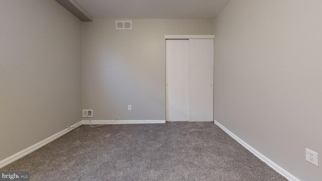 Building Photo - 2037 Beyer Ave