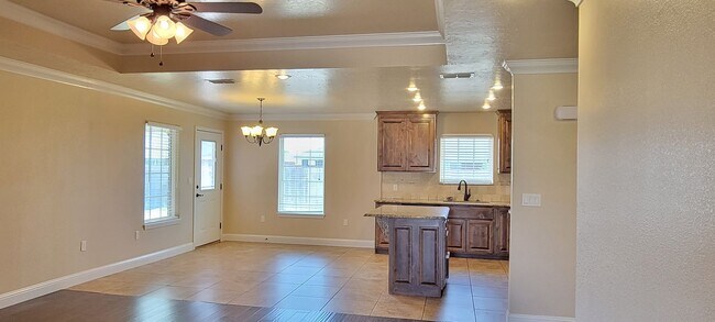 Building Photo - ALMOND TREE RANCH SPECTACULAR NEWER HOME