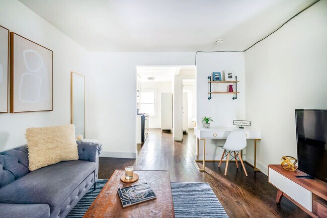 Foto del edificio - 359 W 39th St