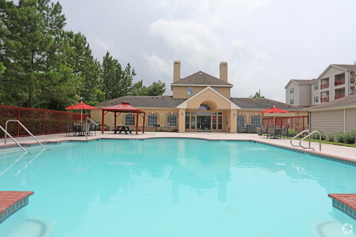 Knightsbridge Senior Apartments Apartments in Humble, TX