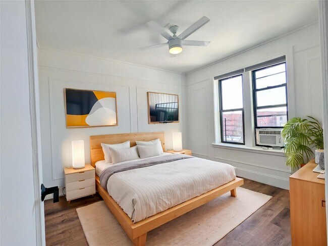 Foto del edificio - 37-20 83rd St
