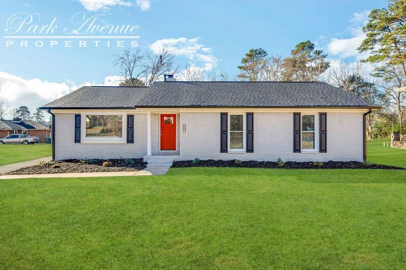 Foto principal - 6907 Pawtuckett Rd