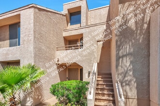 Building Photo - 5675 N Camino Esplendora