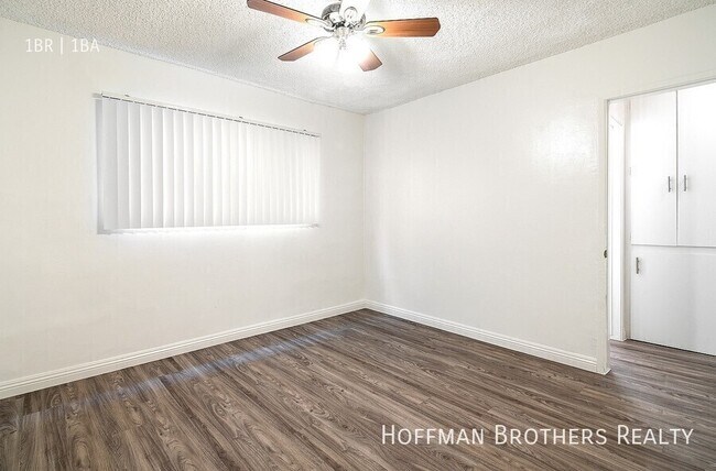 Foto del edificio - 20436 Cohasset St