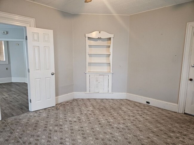 Foto del edificio - 110 W Main St