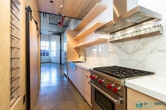 Building Photo - 60 Rausch St
