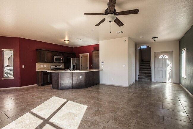 Foto del edificio - STYLISH NORTHEAST EL PASO HOME FOR RENT