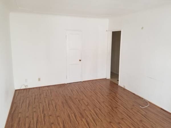 Building Photo - 2111 Griffith Park Blvd