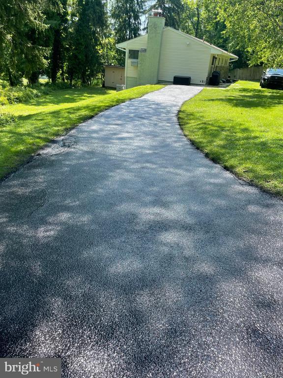 Building Photo - 54 War Trophy Ln