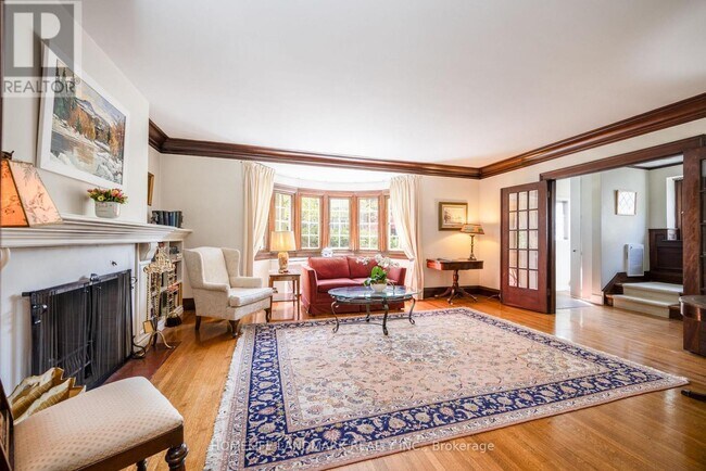 Photo du bâtiment - 241 Forest Hill Rd