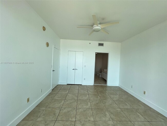 Building Photo - 888 Biscayne Blvd