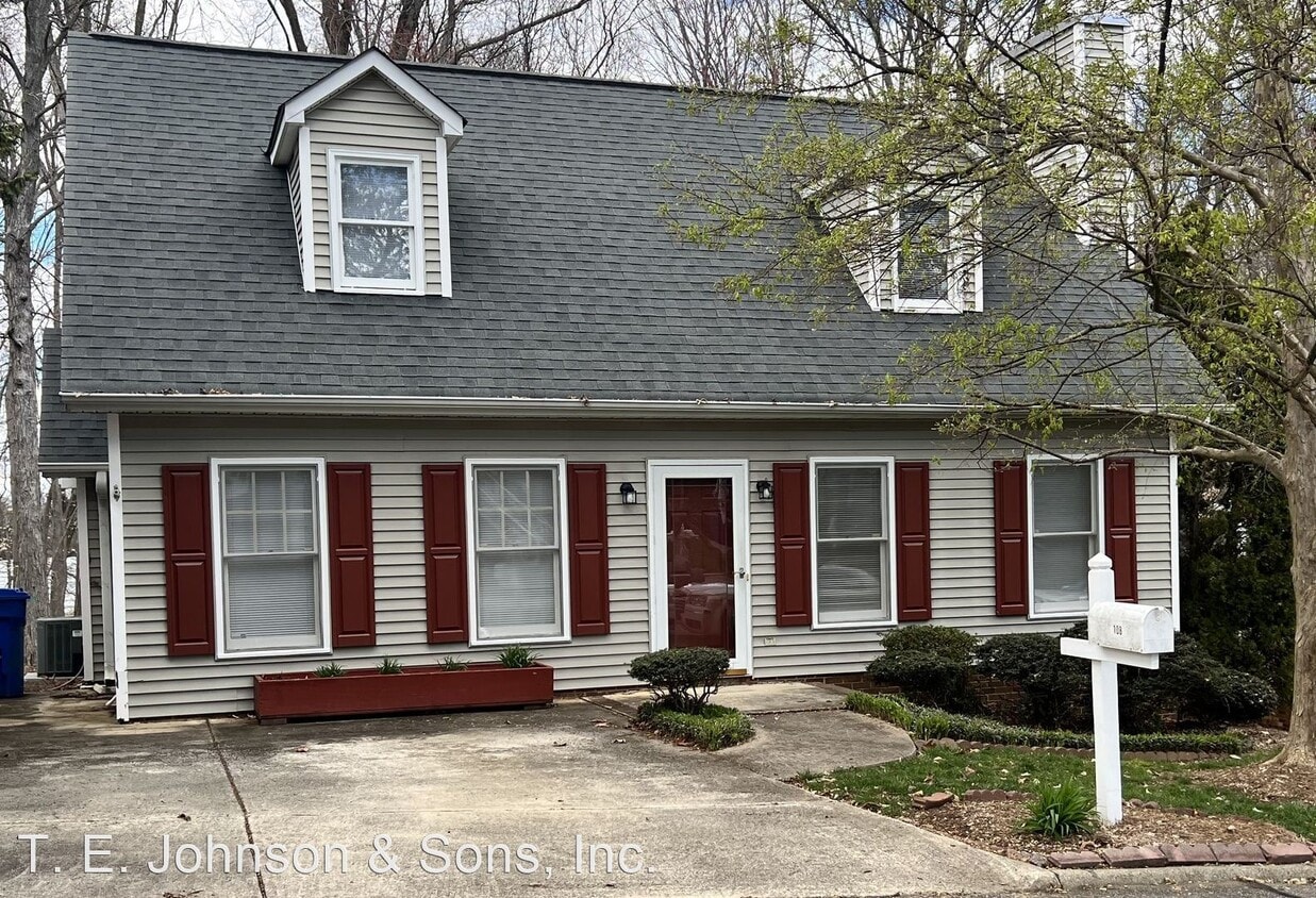 Primary Photo - 3 br, 2 bath House - 108 Edgedale Ct.