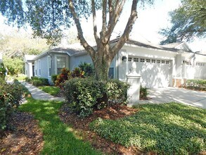 Building Photo - 5925 Sandhill Ridge Dr