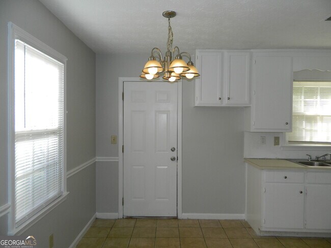 Foto del edificio - 980 Arlington Way