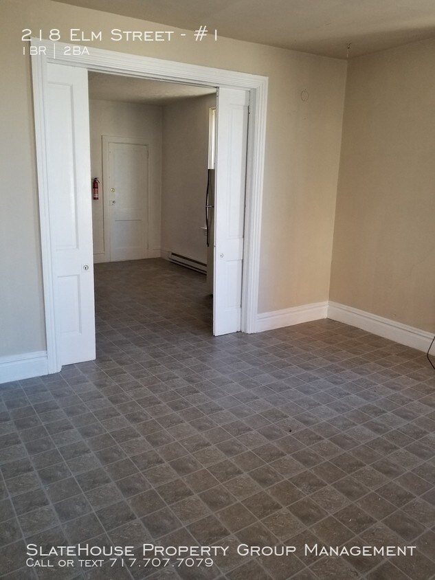 Foto principal - 218 Elm St