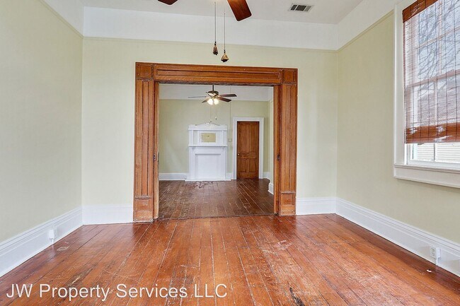 Building Photo - 2 br, 1 bath House - 5019 Chartres Street