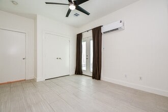 Building Photo - 4702 Austin St