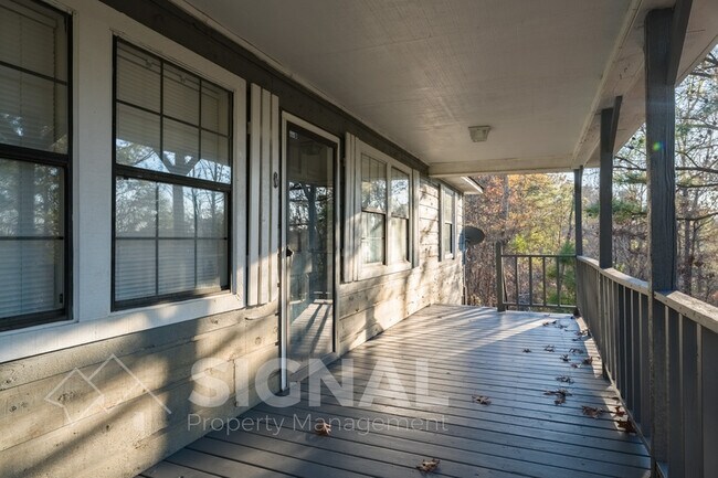 Building Photo - 1120 Sardis Rd