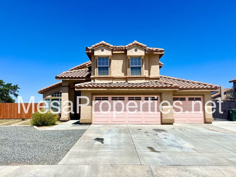 Primary Photo - 12914 Tiburon Dr