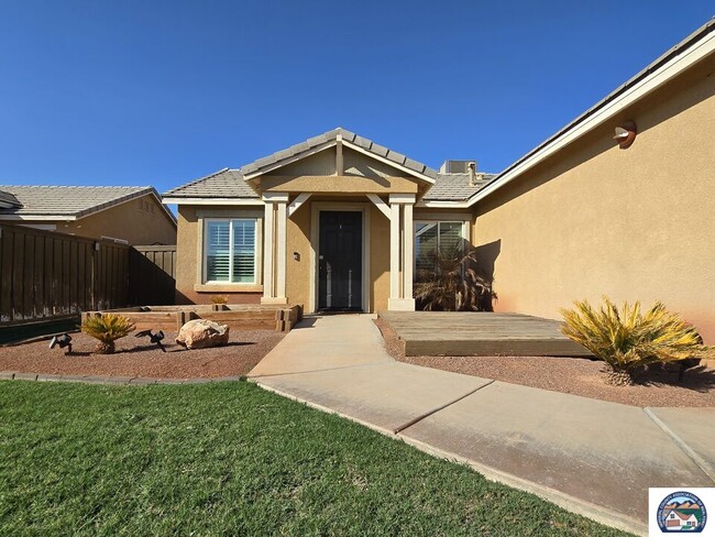 Building Photo - 228 Rosarito Dr