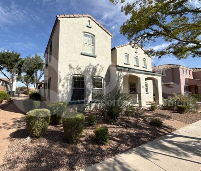 Building Photo - 1911 S Tucana Ln