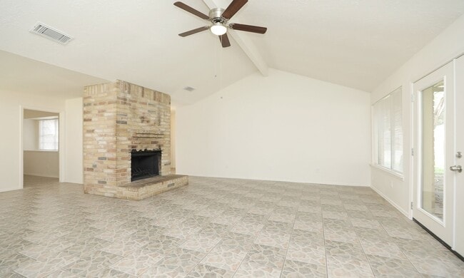 Foto del edificio - 17902 Autumn Trails Ln