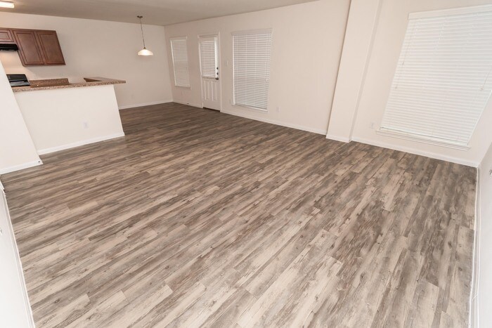 Foto principal - Ashford Point Villas - 4025 Rose Mary Bend...