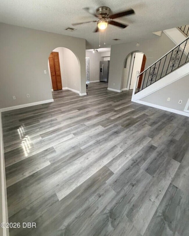 Foto del edificio - 2028 Oak Meadow Cir