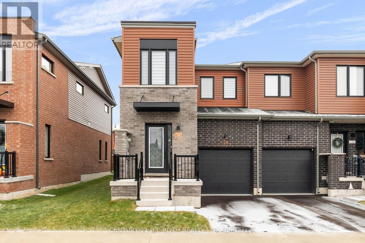 Primary Photo - 148 Gateland Dr