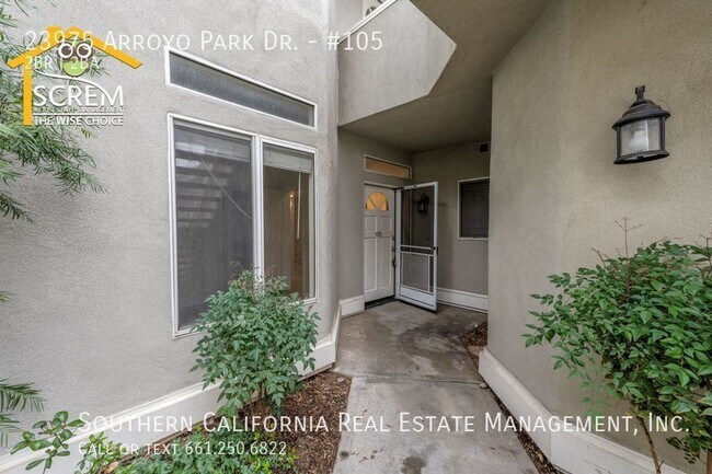 Foto del edificio - Two Bedroom Lower Condo in Valencia Gated ...