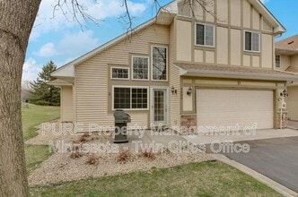 Building Photo - 4080 Meadowlark Curve