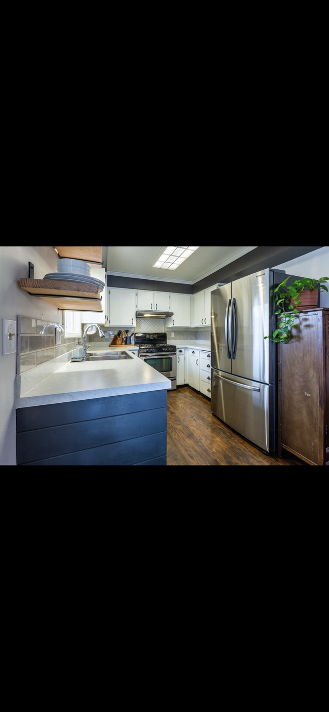Foto del edificio - 624 NW 8th St