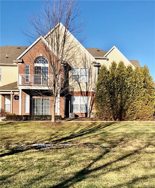 34612 Northrup Dr, New Baltimore, MI 48047 Condo for Rent in New Baltimore, MI