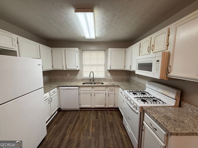 Foto del edificio - 10375 Larrack Ct