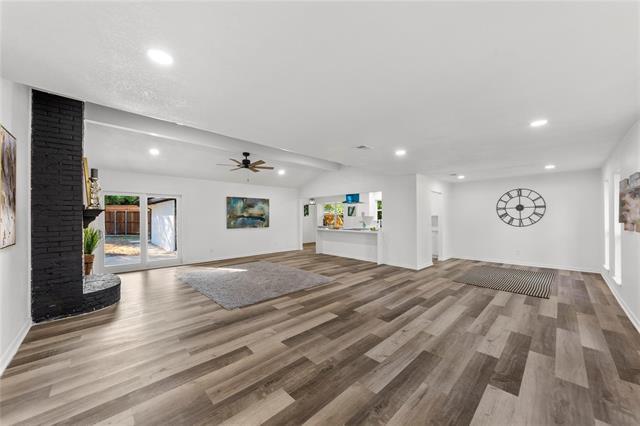 Building Photo - 2405 Roundrock Trail