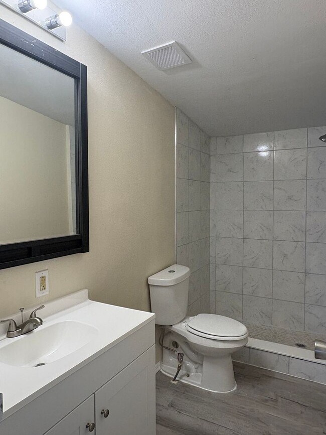 Foto del edificio - 4bath/2bath Mobile Home in Bay Hills Commu...