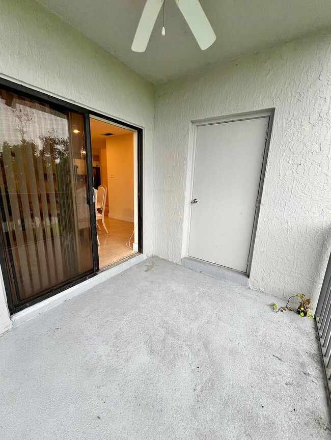 Foto del edificio - 11233 W Atlantic Blvd