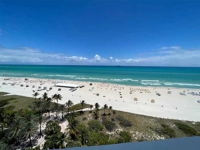 Foto del edificio - 100 Lincoln Rd