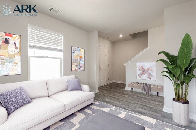 Building Photo - 532 Bella Casa Run