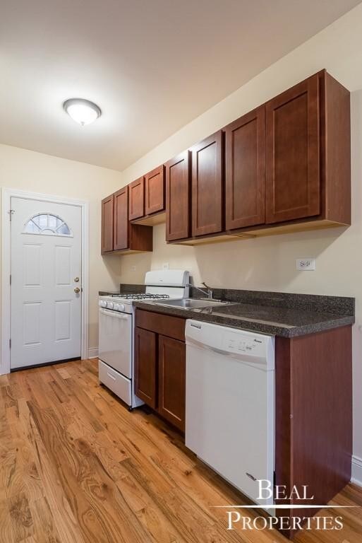 Foto del edificio - 1 bedroom in CHICAGO IL 60657