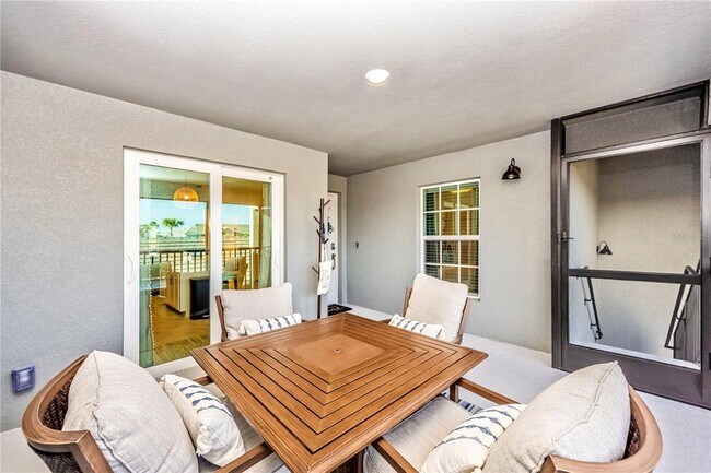 Foto del edificio - 17500 Opal Sand Dr