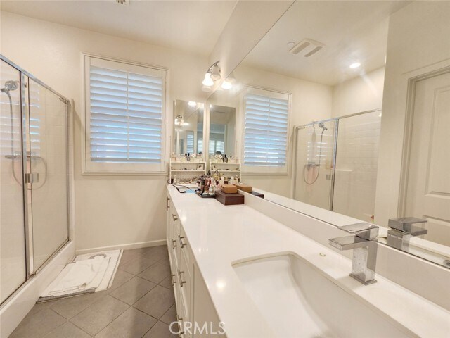 Foto del edificio - 11741 Hadley St
