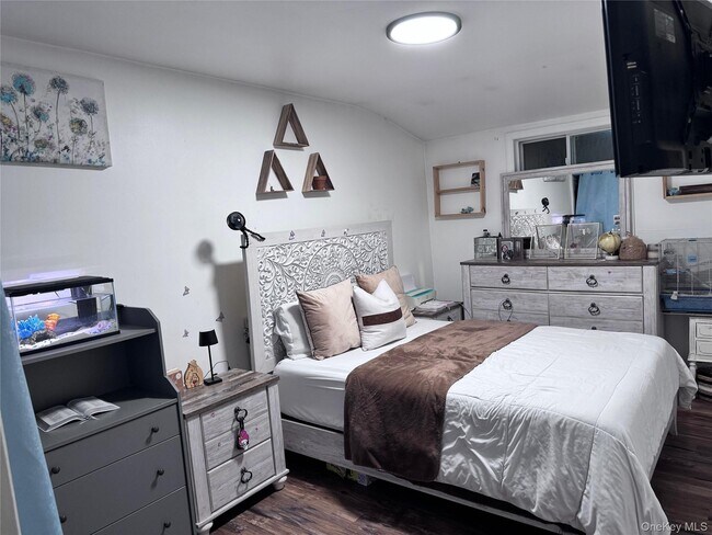 Foto del edificio - 213 Hill Rise