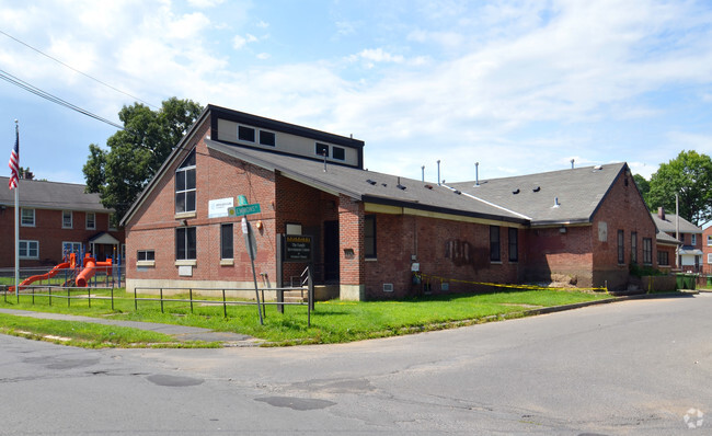 Foto del edificio - Steinmetz Homes