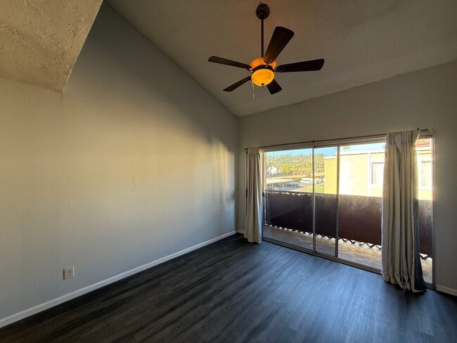 Building Photo - Great 2B/1BA Condo in Escondido!